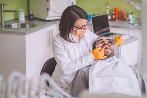 Best Emergency Tooth Extraction in Glenwood, IA
